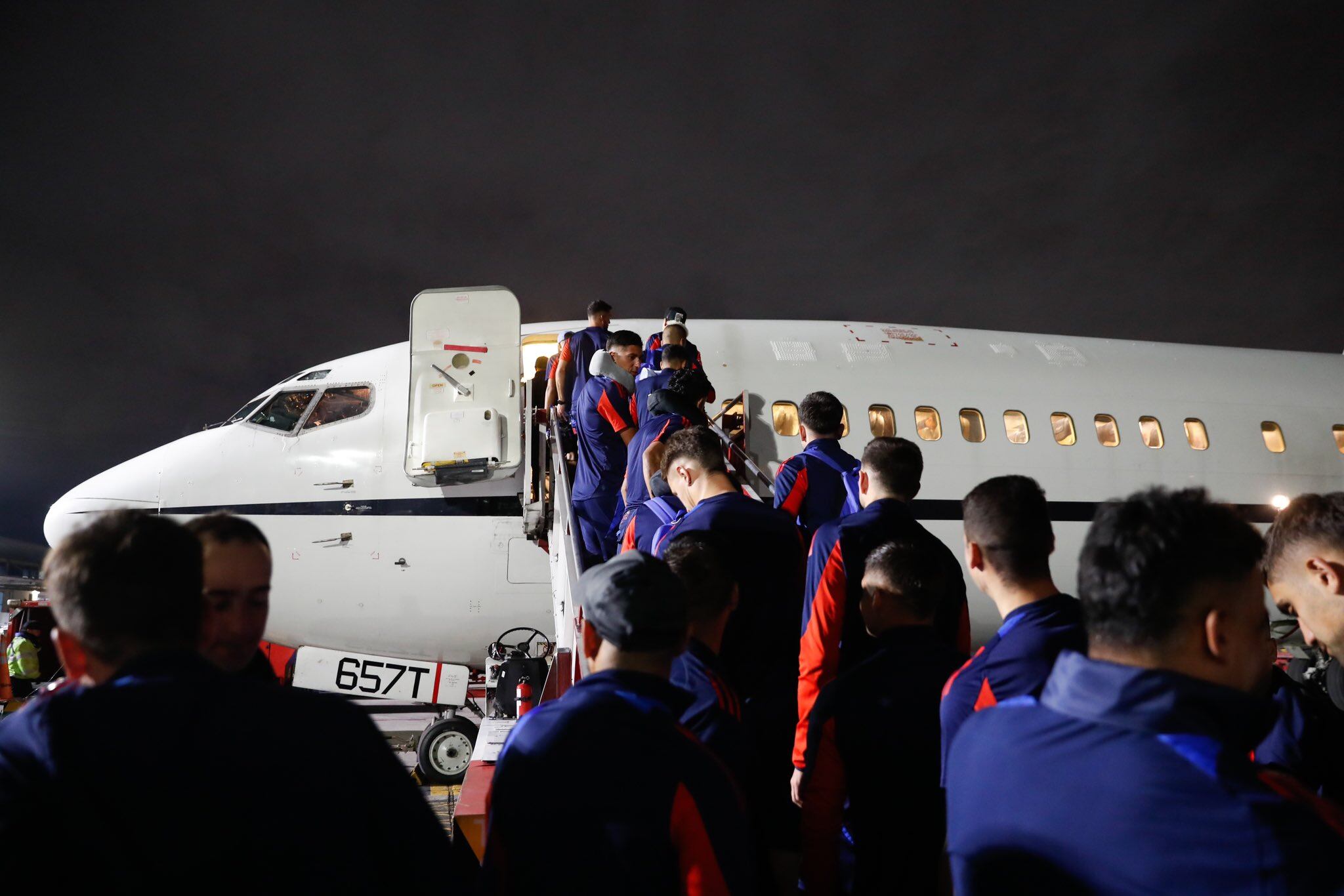 El largo viaje de retorno a Chile que espera por la U | X: Universidad de Chile