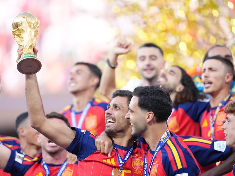 Futbolómetro de ADN: Los Tenores eligen al mejor equipo, mejor jugador y la revelación del Mundial 2026