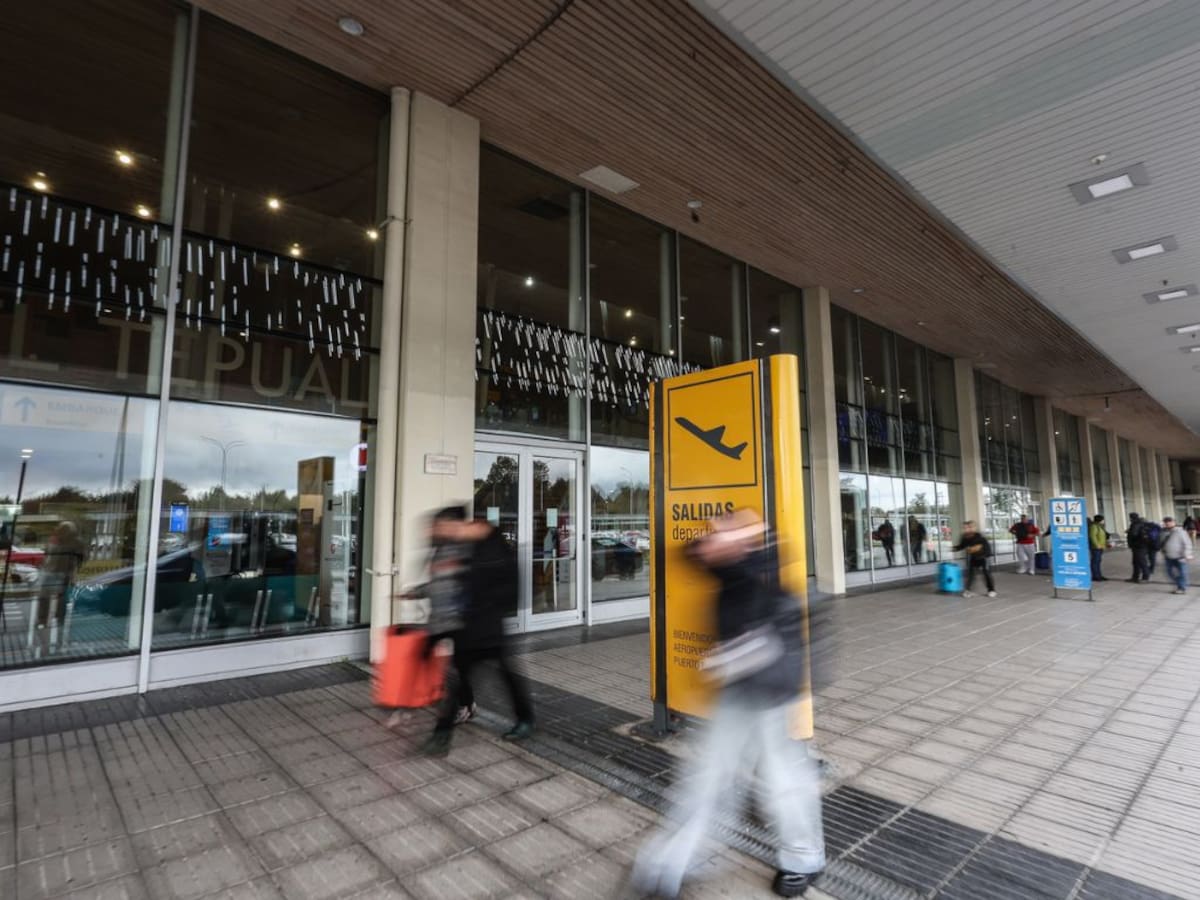 Evacúan aeropuerto El Tepual de Puerto Montt tras amenaza de bomba: procedimiento concluyó sin hallazgos