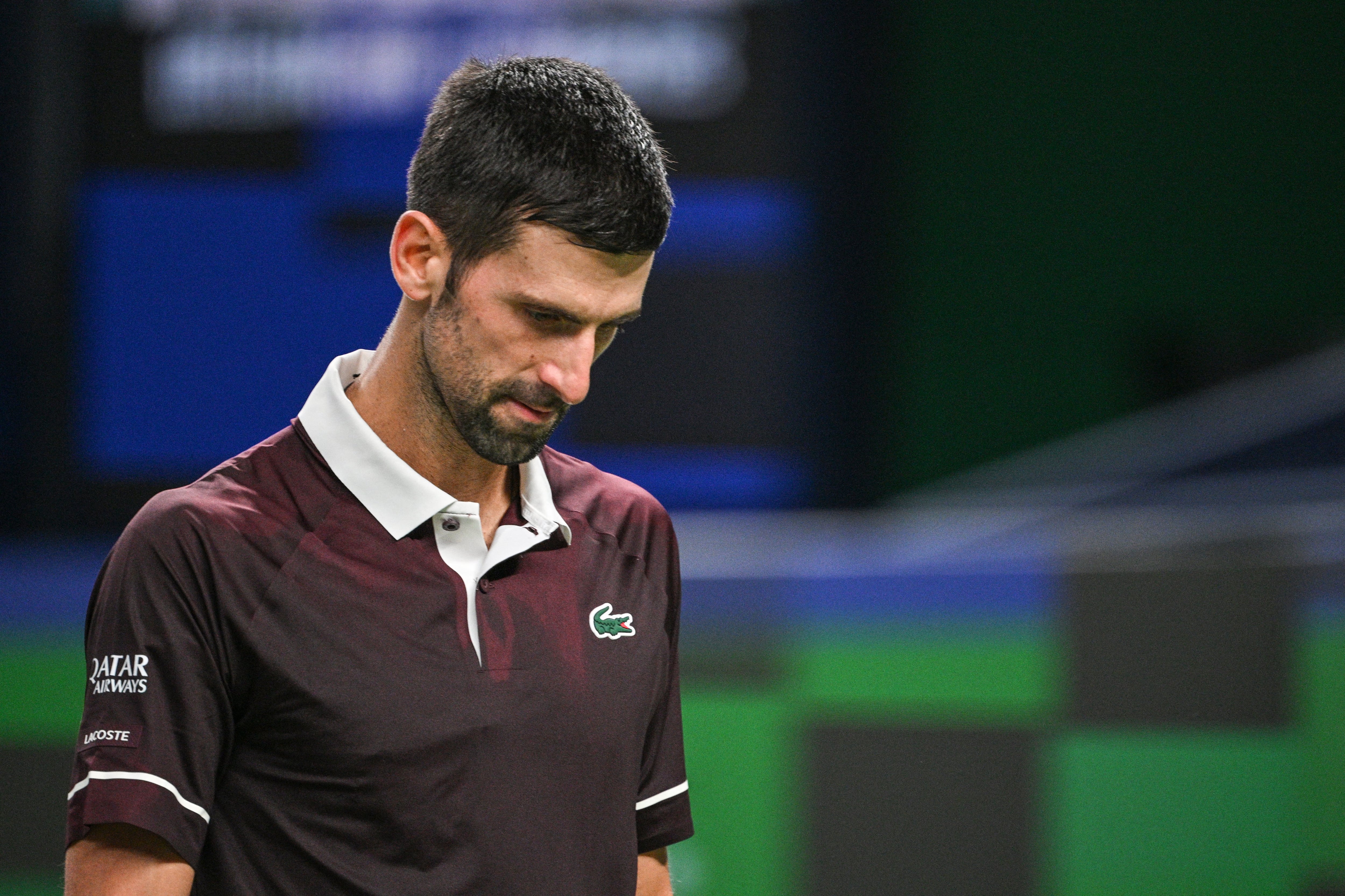 Djokovic sufre una inesperada caída en Shanghai: eliminado en segunda ronda ronda por el 34 del ranking ATP
