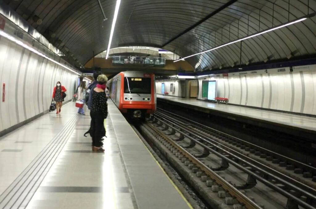 Línea 7 del Metro de Santiago - Trenes