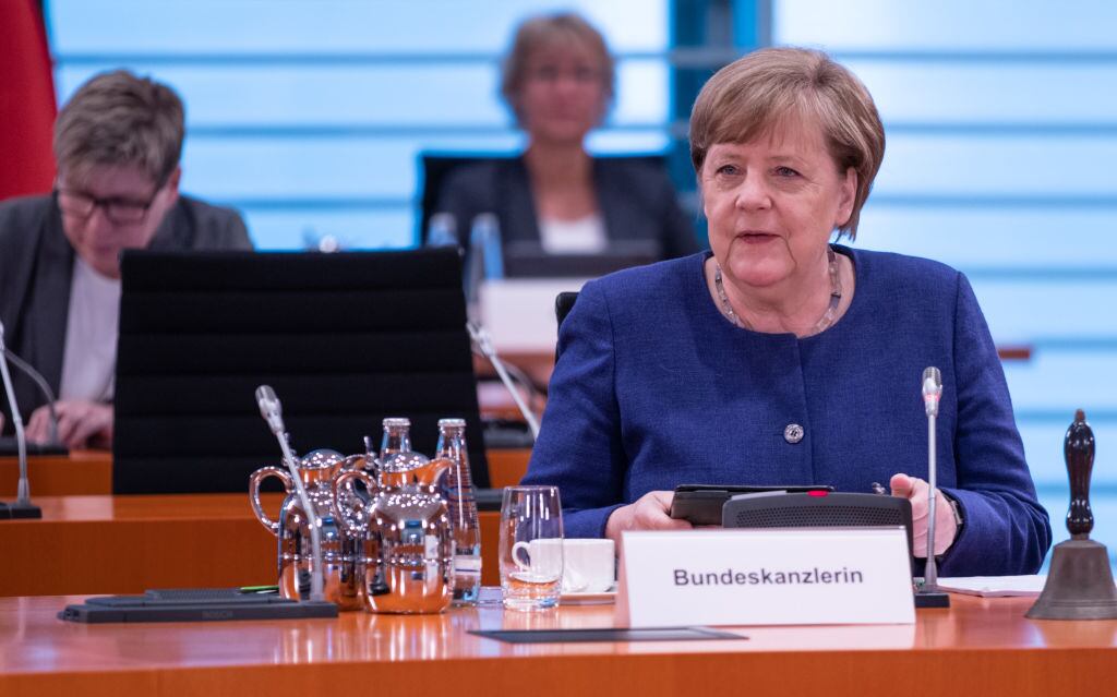 Angela Merkel en reunión del gabinete federal