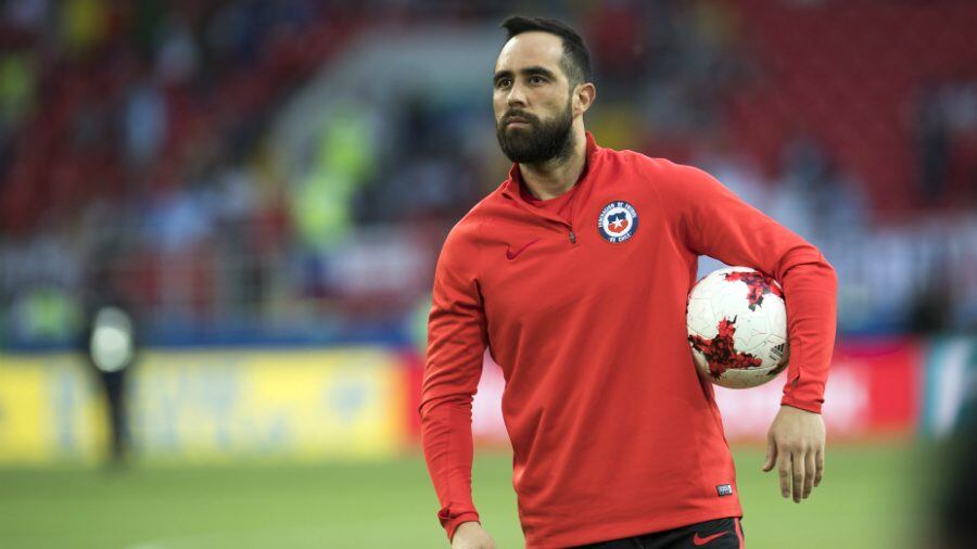 Bravo pensó en "colgar los guantes" si La Roja ganaba la Copa América