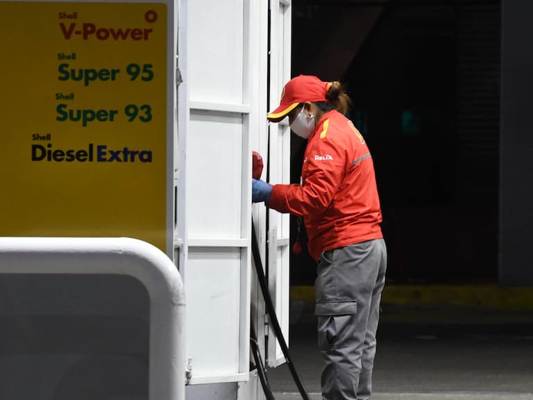 Bajan los precios de los combustibles en el país por decimoséptima semana consecutiva