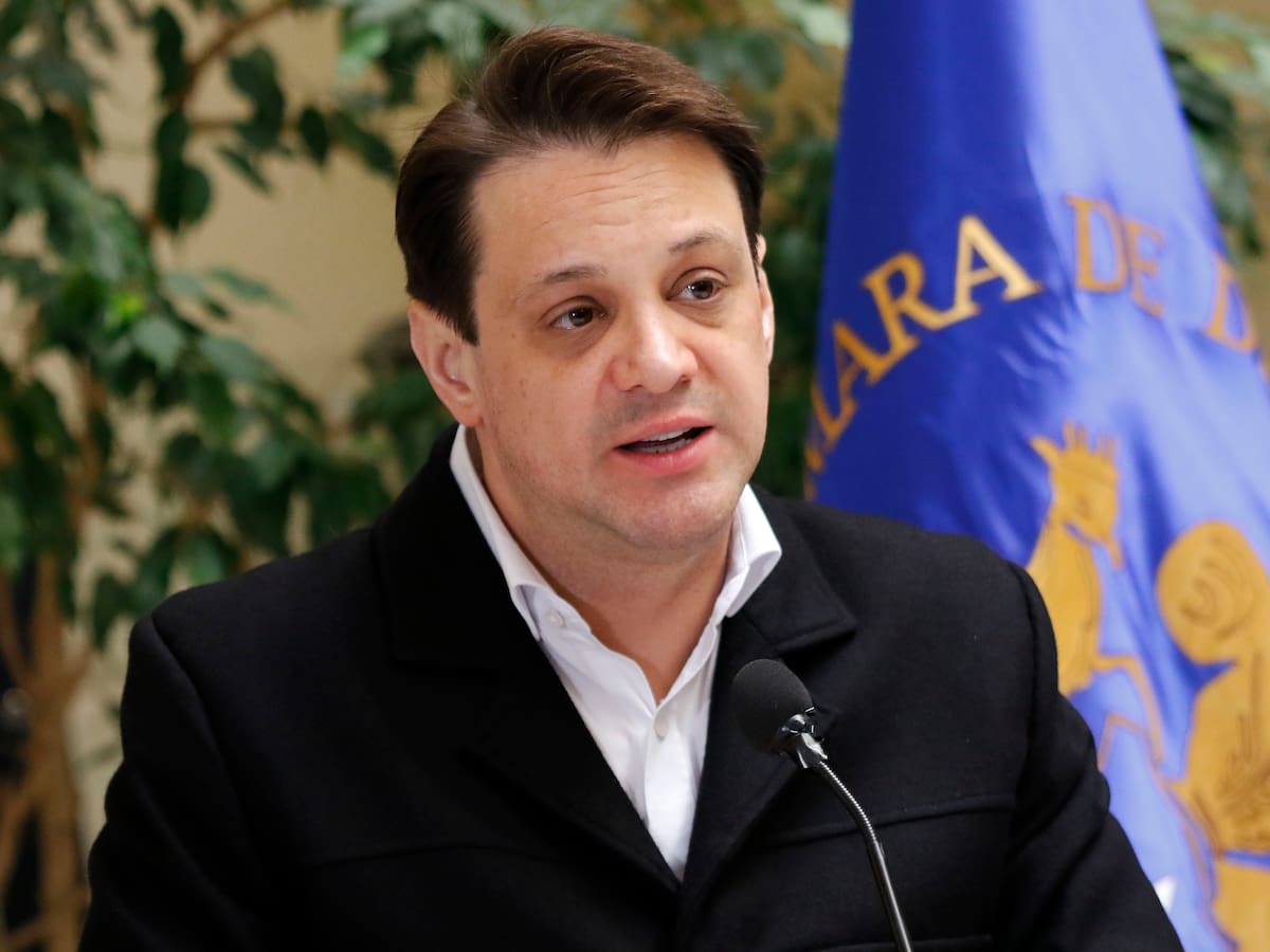 Tras fin de la “veda” legislativa: diputado Gaspar Rivas presenta nuevo proyecto para retiro de fondos de las AFP