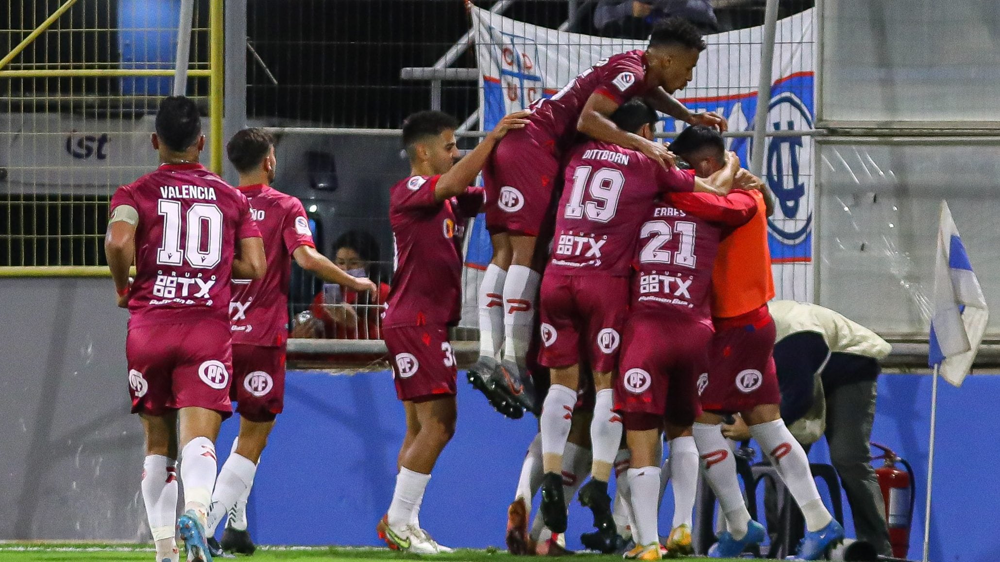 Deportes La Serena sorprendió a Universidad Católica en San Carlos