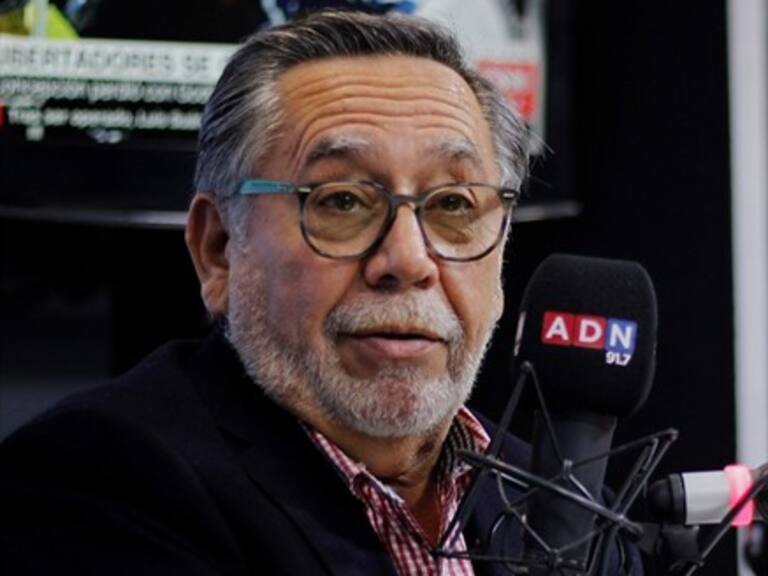 Autor del nuevo libro de Manuel Rodríguez aseguró que «sigue enterrado en Til Til»