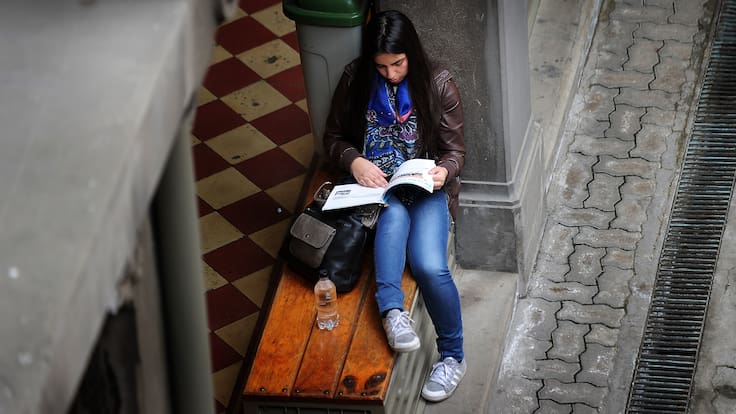 Chilenos pueden hacer magíster gratis en Europa: cuáles son los requisitos y cómo postular