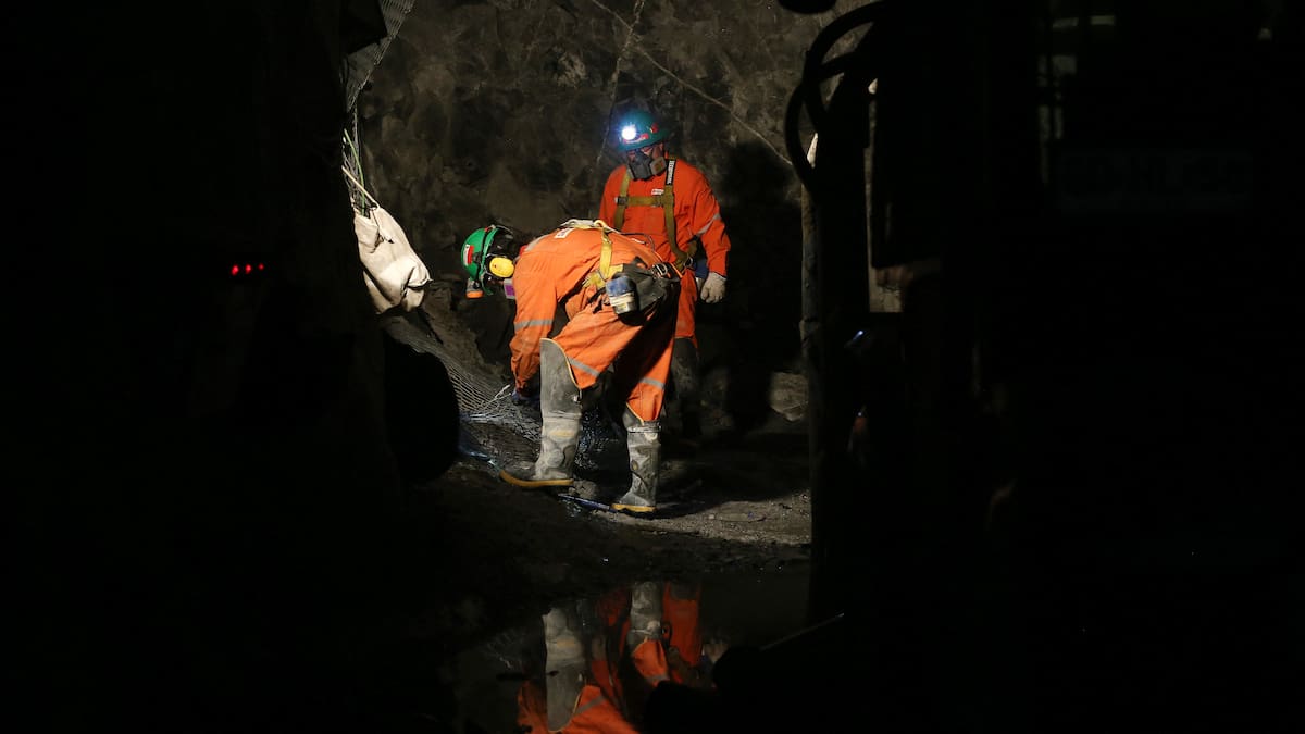 Sindicato de minera Escondida prepara huelga: cuestionan oferta de hasta más de $29 millones por trabajador