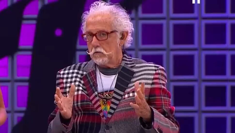 Televidentes disparan contra Ennio Carota tras su decisión: Le tiene mala