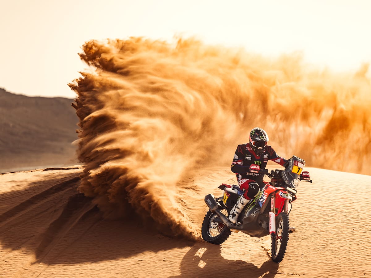 Rally Dakar: Pablo Quintanilla se instala en el top 10 de las motos tras la etapa maratón