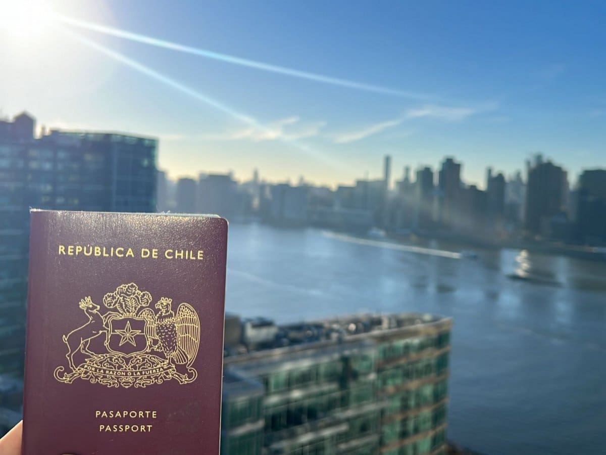 EE.UU. abre ofertas laborales para chilenos con visa rápida y sueldos de hasta US $80 mil dólares