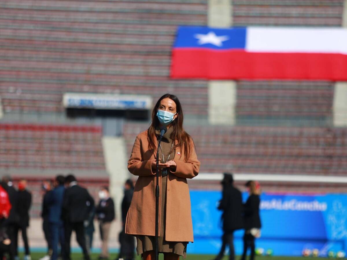 Con restricciones: Ministra del Deporte confirmó uso del Estadio Nacional para el retorno del fútbol