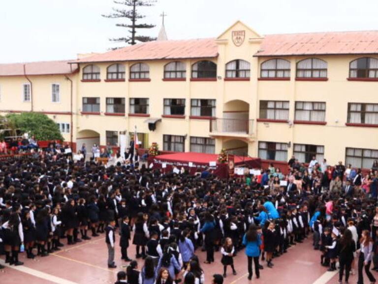Corte Suprema ordena a colegio de La Serena pagar $20 millones a alumna que sufrió bullying en el establecimiento