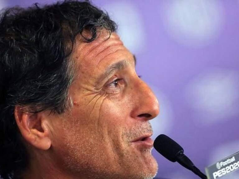 Huachipato sorprende y anunció a Mario Salas como su nuevo entrenador