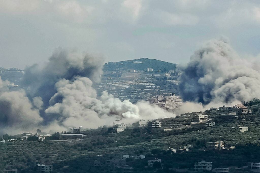 Ataque aéreos masivos en villa libanesa por parte de Israel, 23 de septiembre 2024
