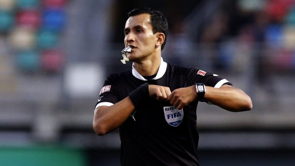 15 de Febrero del 2016/ SANTIAGO Enrique Osses durante el partido por la quinta fecha del Campeonato Nacional de Apertura Scotiabank 2015/2016 de primera A entre Audax Italiano vs Union La Calera, jugado en el Estadio Bicentenario La Florida. FOTO:CARLOS QUEZADA/AGENCIAUNO