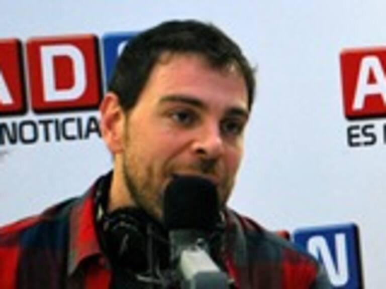 José Antonio Neme: «Al periodismo le falta naturalidad, los periodistas parecen robots»