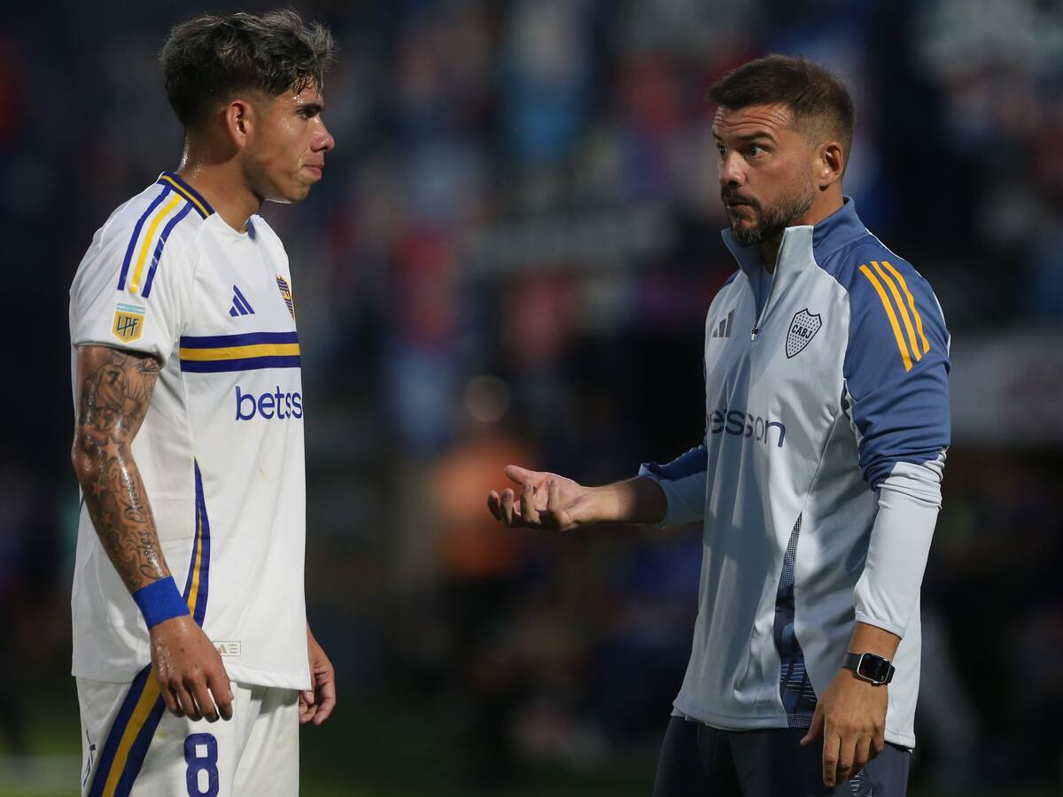 Carlos Palacios es titular en el debut de Herrón como DT interino de Boca Juniors: los xeneizes ya tienen rival en los playoffs