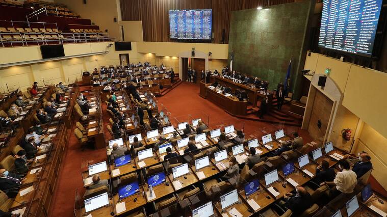 04 DE NOVIEMBRE DE 2021/VALPARAISOVista general de la Sesión de la Cámara de Diputados, que analiza el Presupuesto de la Nación 2022.
FOTO: LEONARDO RUBILAR CHANDIA/AGENCIAUNO