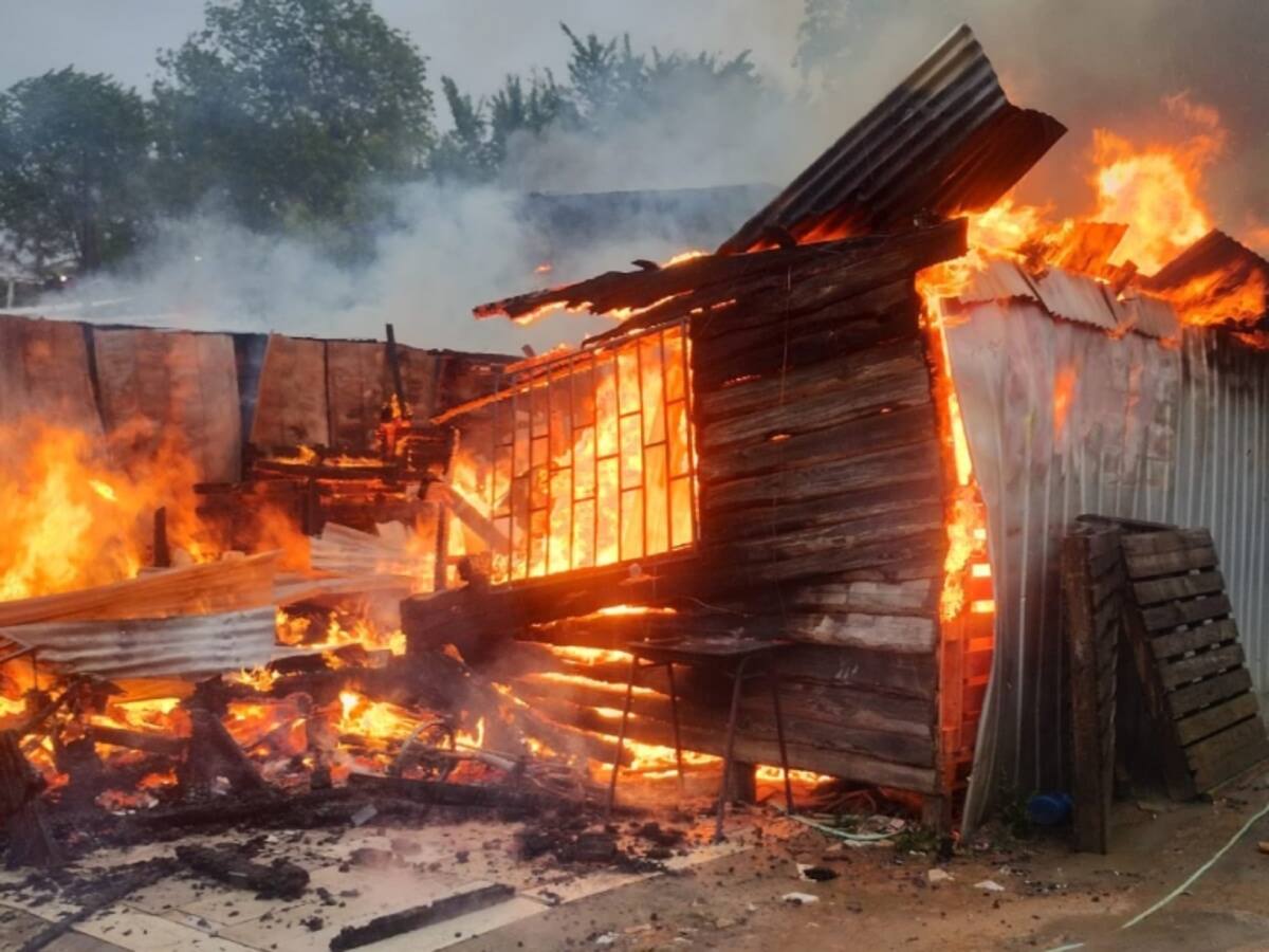 Trágico incendio en Coronel: autoridades confirman el fallecimiento de 14 personas en Cerro Obligado