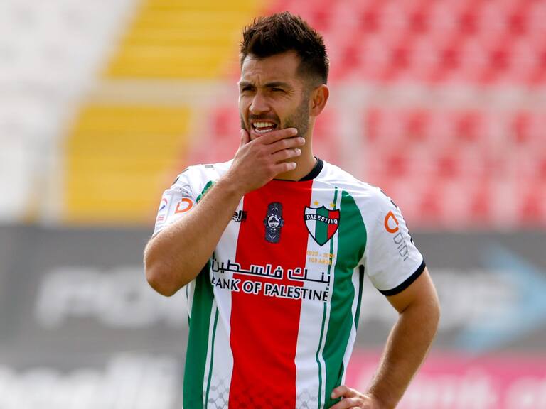 Carlos Villanueva por el penal no cobrado a Colo Colo: Se equivocaron, pero ganó Palestino y de eso nadie ha hablado