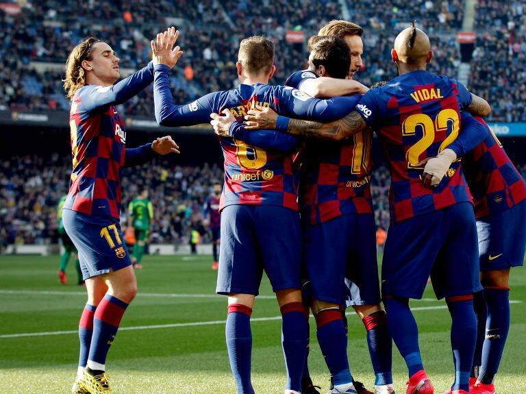 Arturo Vidal fue figura en la goleada del FC Barcelona y póker de Messi sobre el Eibar