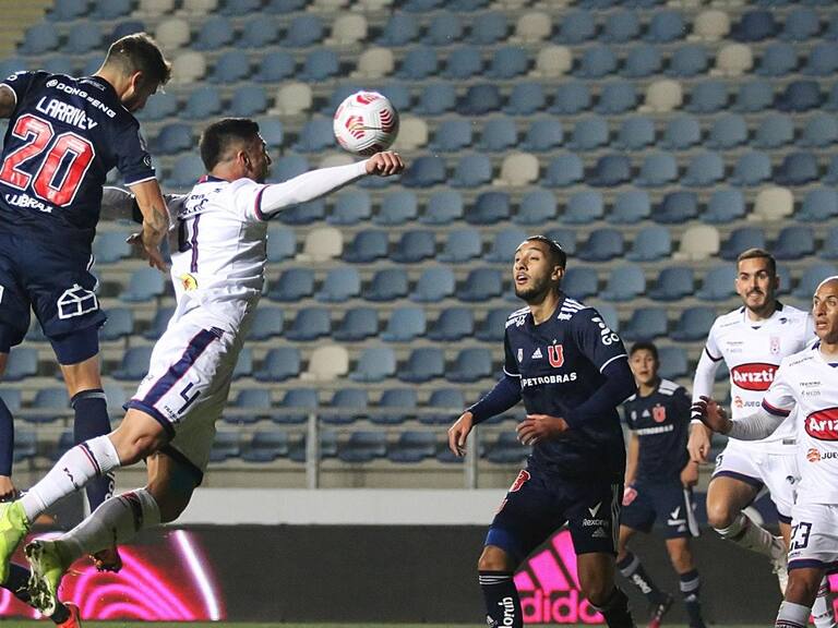 Desde Azul Azul negaron irregularidades en la U por dobles contratos y aseguraron que la institución no puede ser desafiliada