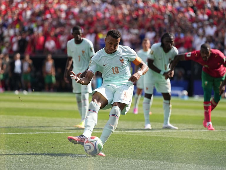 El deficiente penal de Mbappé ante Marruecos en el inicio de los cuartos de final del Mundial 2026