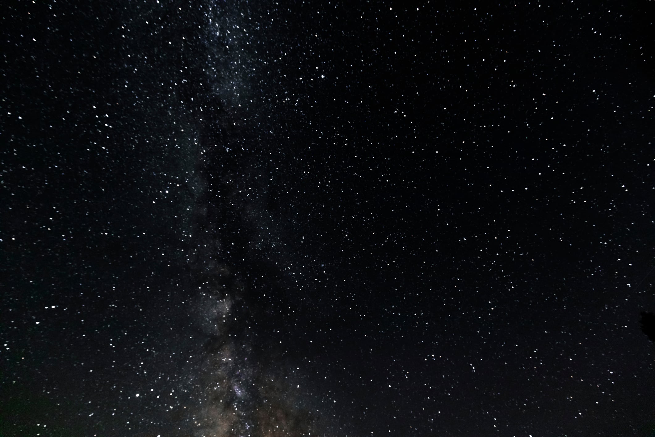 Nuevo misterio del espacio: este objeto desconocido emite señales cada 44 minutos y nadie sabe por qué
