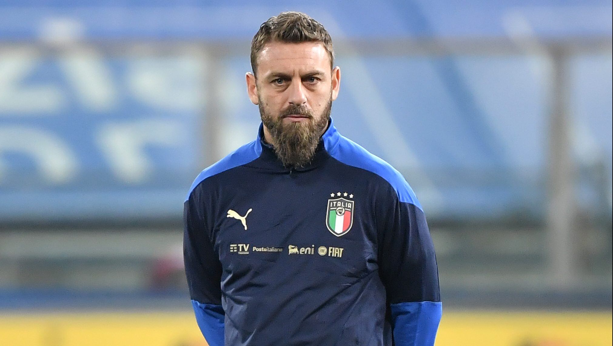ENNIO TARDINI STADIUM, PARMA, ITALY - 2021/03/25: Daniele De Rossi, Italy technical assistant, looks on during the FIFA World Cup 2022 qualification football match between Italy and Northern Ireland. Italy won 2-0 over Northern Ireland. (Photo by Andrea Staccioli/Insidefoto/LightRocket via Getty Images)