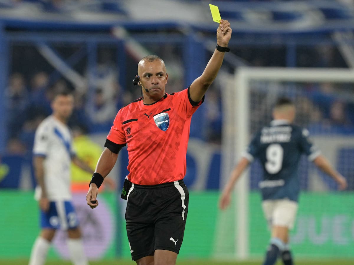 La peculiar medida arbitral que incorporó Conmebol para los cuartos de final de Copa Libertadores