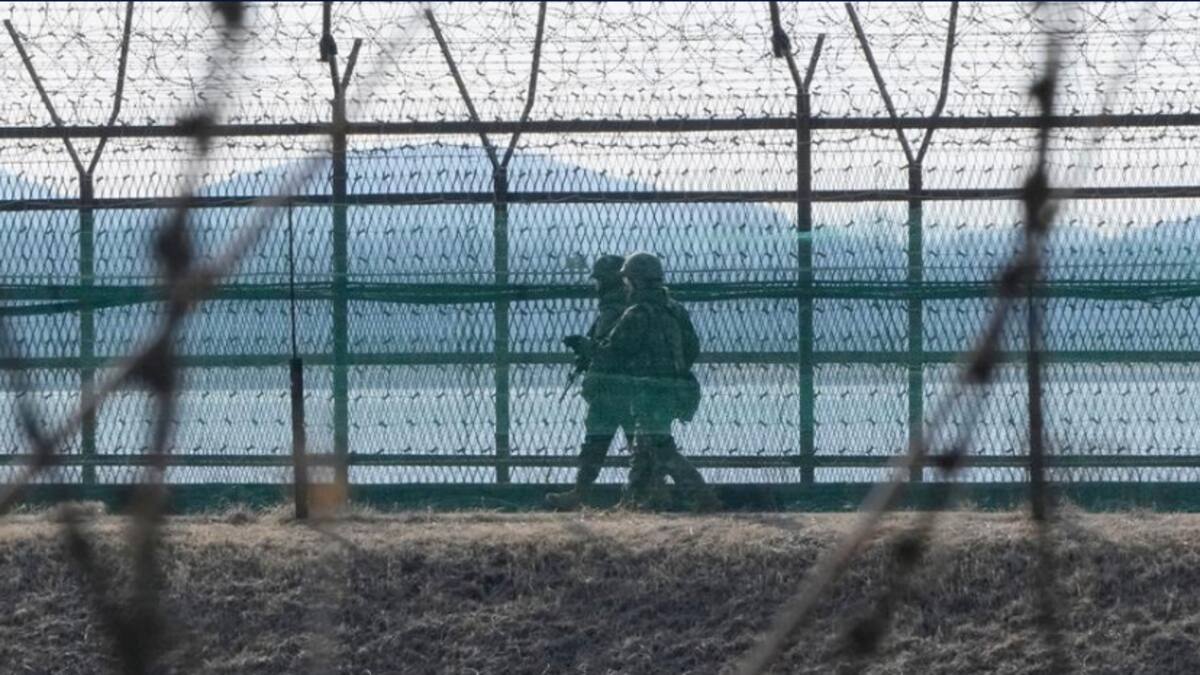 Seis personas resultan detenidas tras enviar biblias y arroz a Corea del Norte