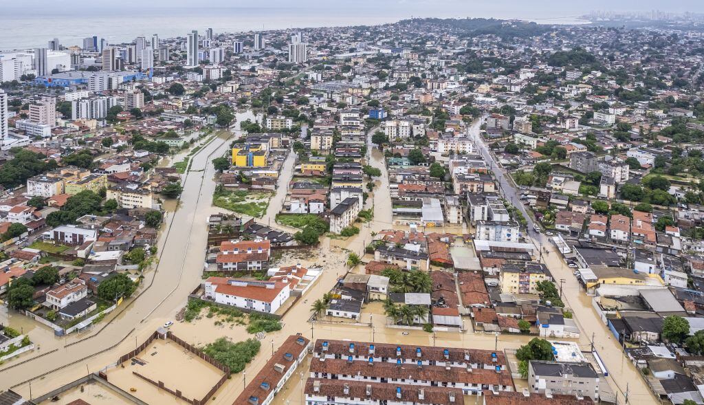 Vista aérea de Olinda en Recife por las inundaciones que causan las lluvias