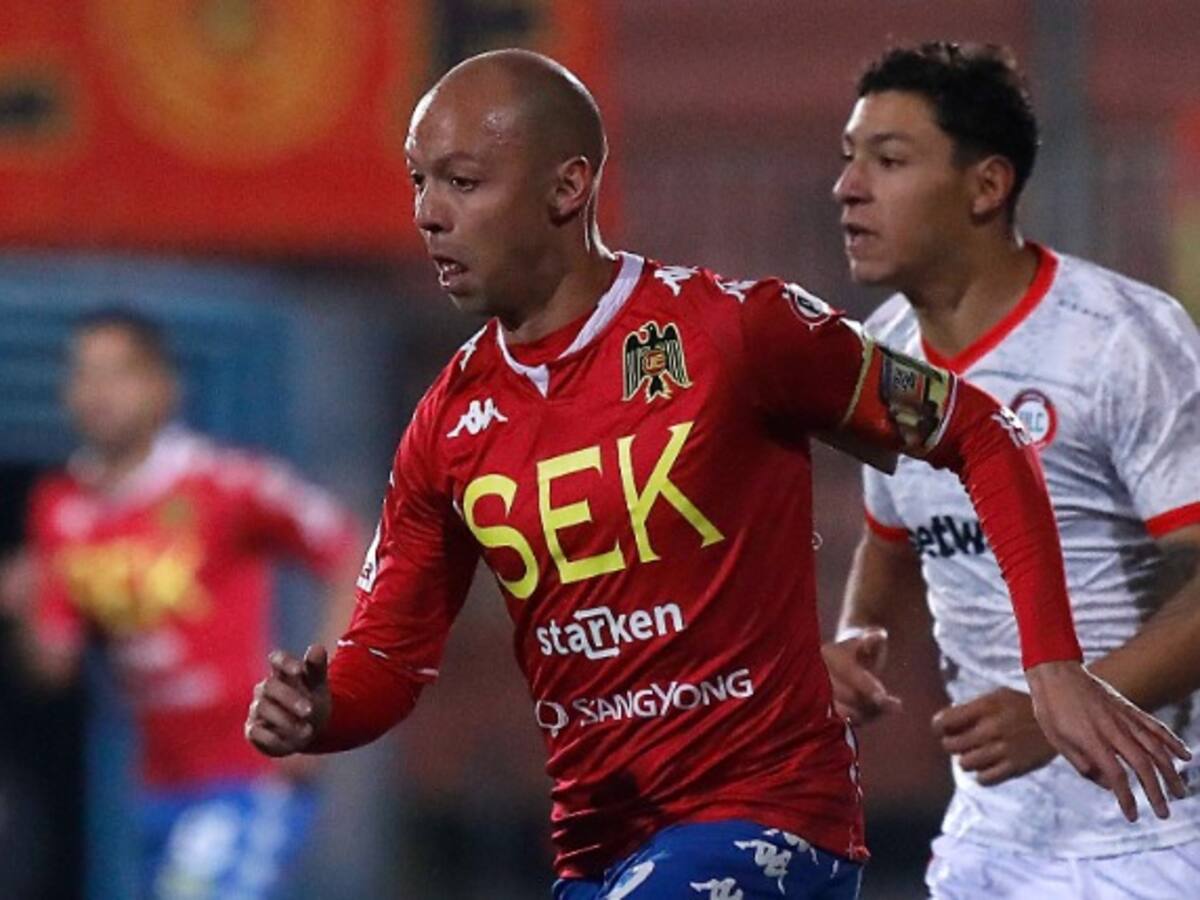 Mario Larenas antes de jugar contra la U en Talcahuano: «No es el panorama idóneo que dos equipos de Santiago se enfrenten en regiones»