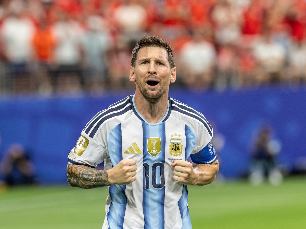 A Martín Palermo le preguntan por Lionel Messi y esto dice: “Uno que sabe...”
