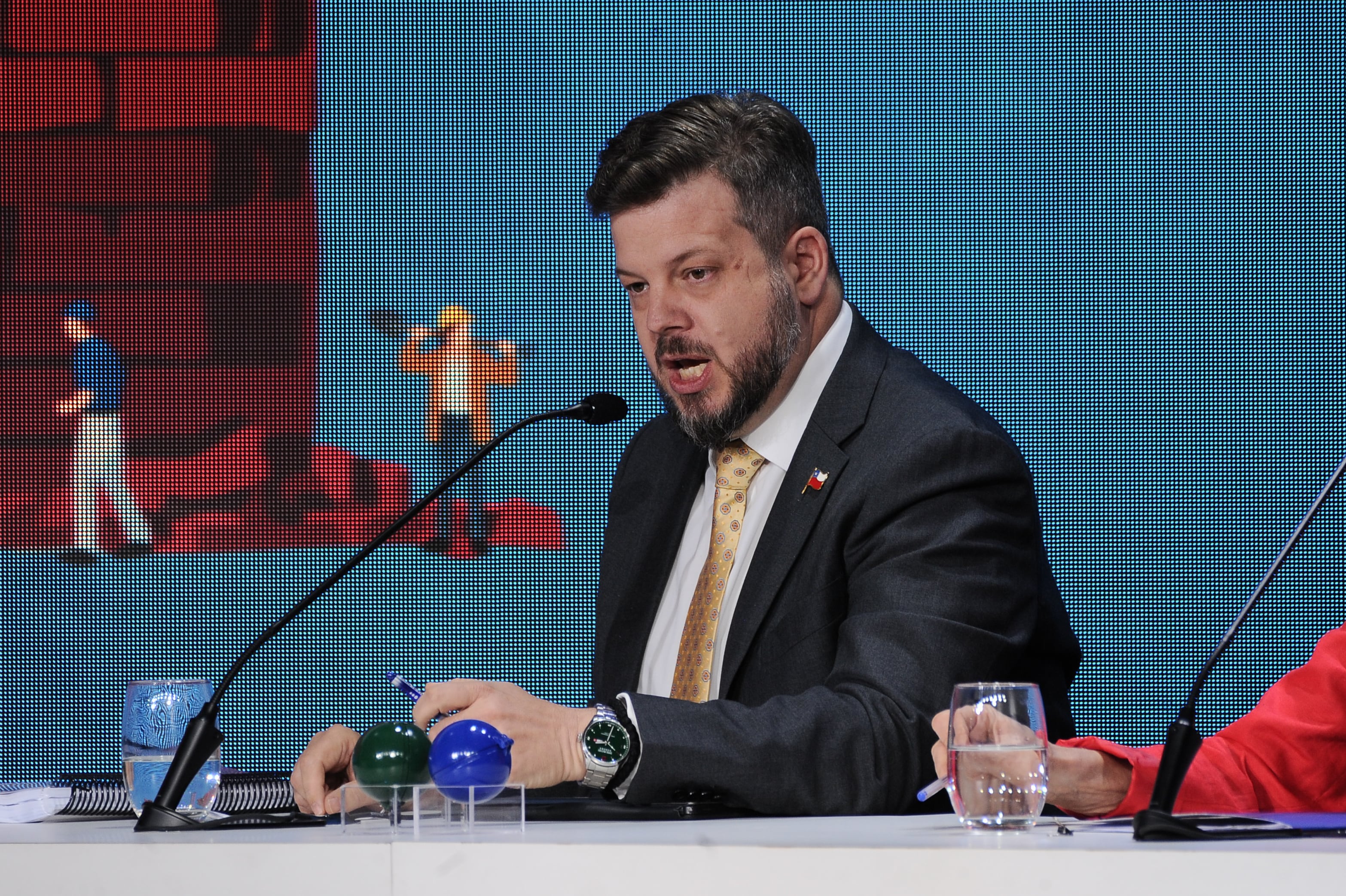14 DE OCTUBRE DEL 2025 / SANTIAGO
El candidato presidencial, Johannes Kaiser, participa en el Encuentro Nacional de la Empresa (ENADE) 2025.
FOTO: VICTOR HUENANTE / AGENCIAUNO