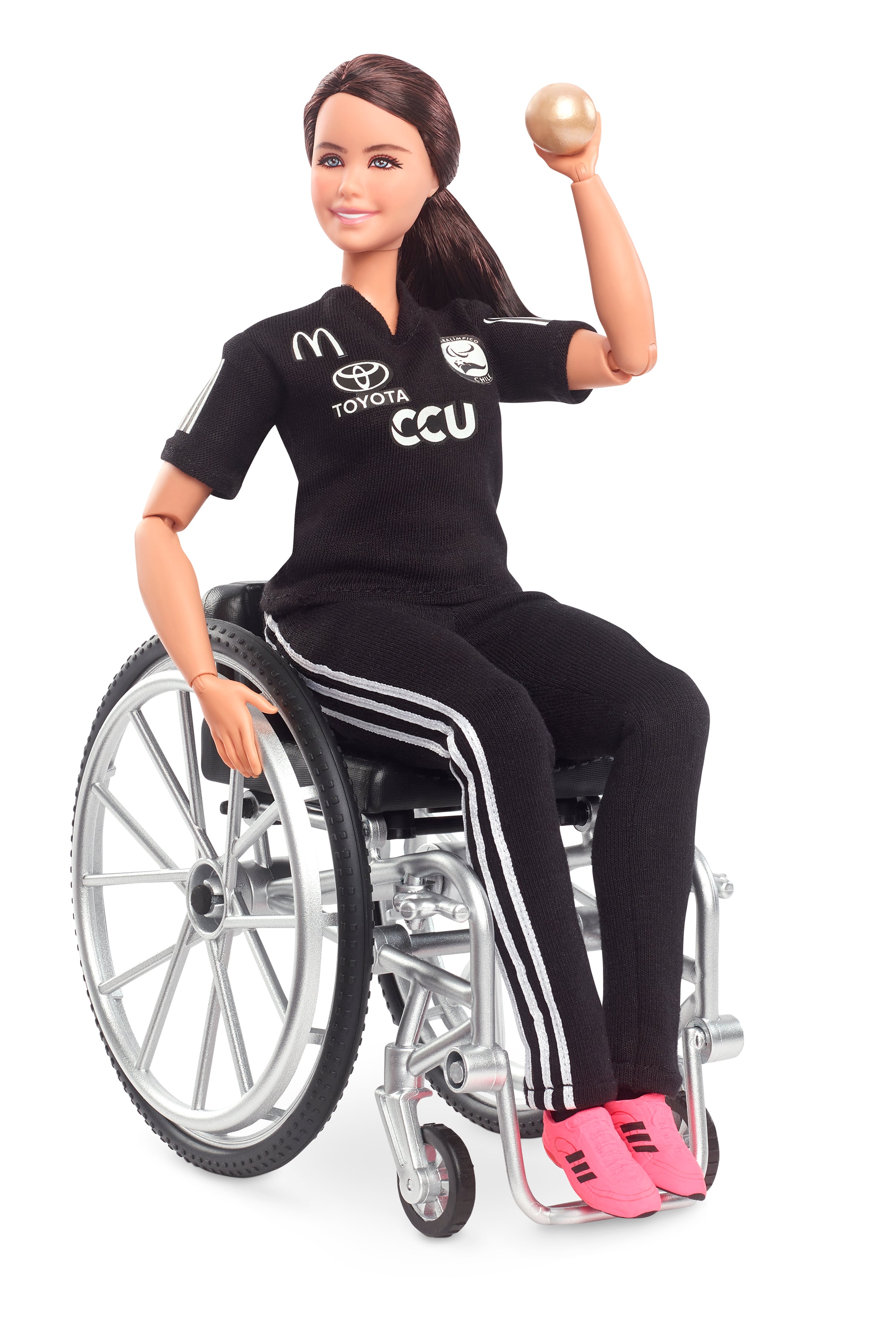Francisca Mardones es la primera chilena en tener una muñeca Barbie /Foto: Mattel