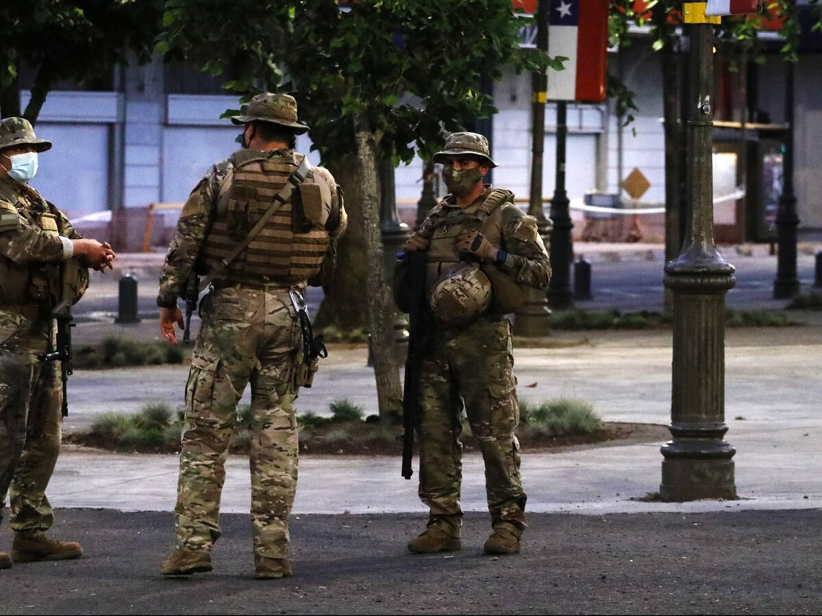 Gobierno adelanta el toque de queda para las 22:00 horas desde el sábado 26 de diciembre