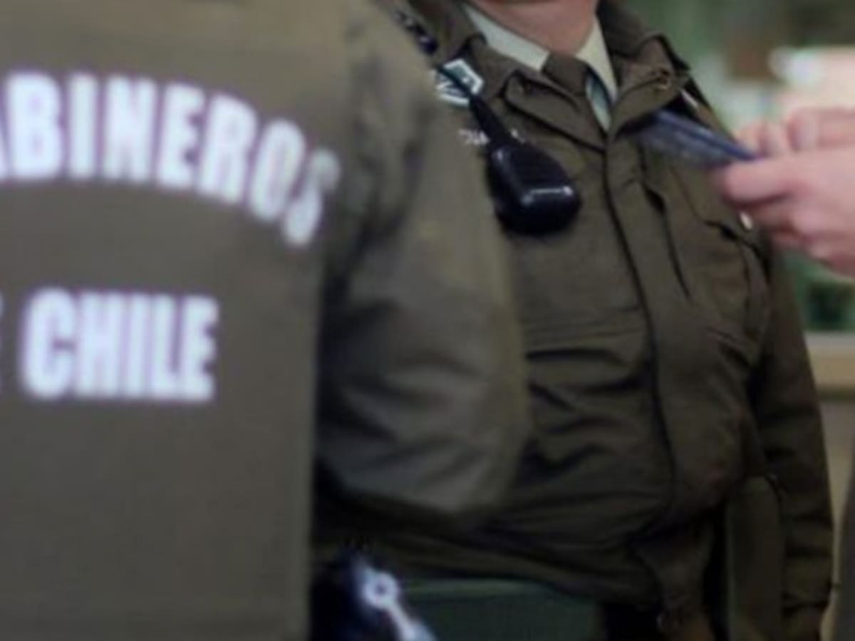 13 Carabineros activos y uno en retiro serán formalizados por cohecho y asociación criminal
