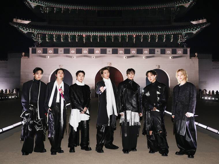 (L to R) V, JIN, SUGA, RM, JUNG KOOK, J-HOPE, JIMIN at BTS The Comeback Live | Arirang at Gwanghwamun Square on March 21st in Seoul, Korea / BIGHIT MUSIC AND NETFLIX © 2026
