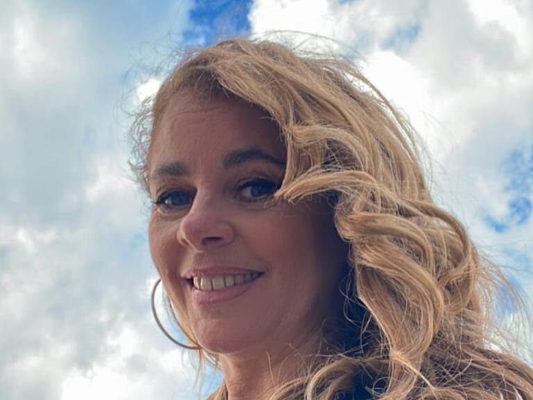 Titi García-Huidobro desclasifica episodio de acoso sexual en la TV: “Fue superincómodo, sobre todo en una época donde no se hablaba mucho el tema”