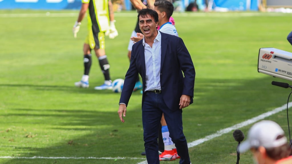 Gustavo Quinteros fue suspendido por dos fechas tras su expulsión ante Universidad Católica