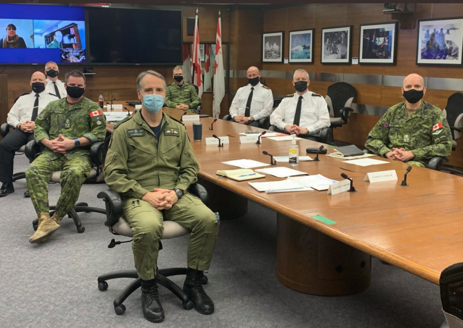 Reunión de la cúpula militar de Canadá para discutir sobre políticas de inclusión
