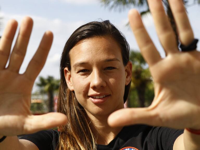 Gran tapada de Christiane Endler permitió el paso del PSG a semifinales de la Champions League femenina