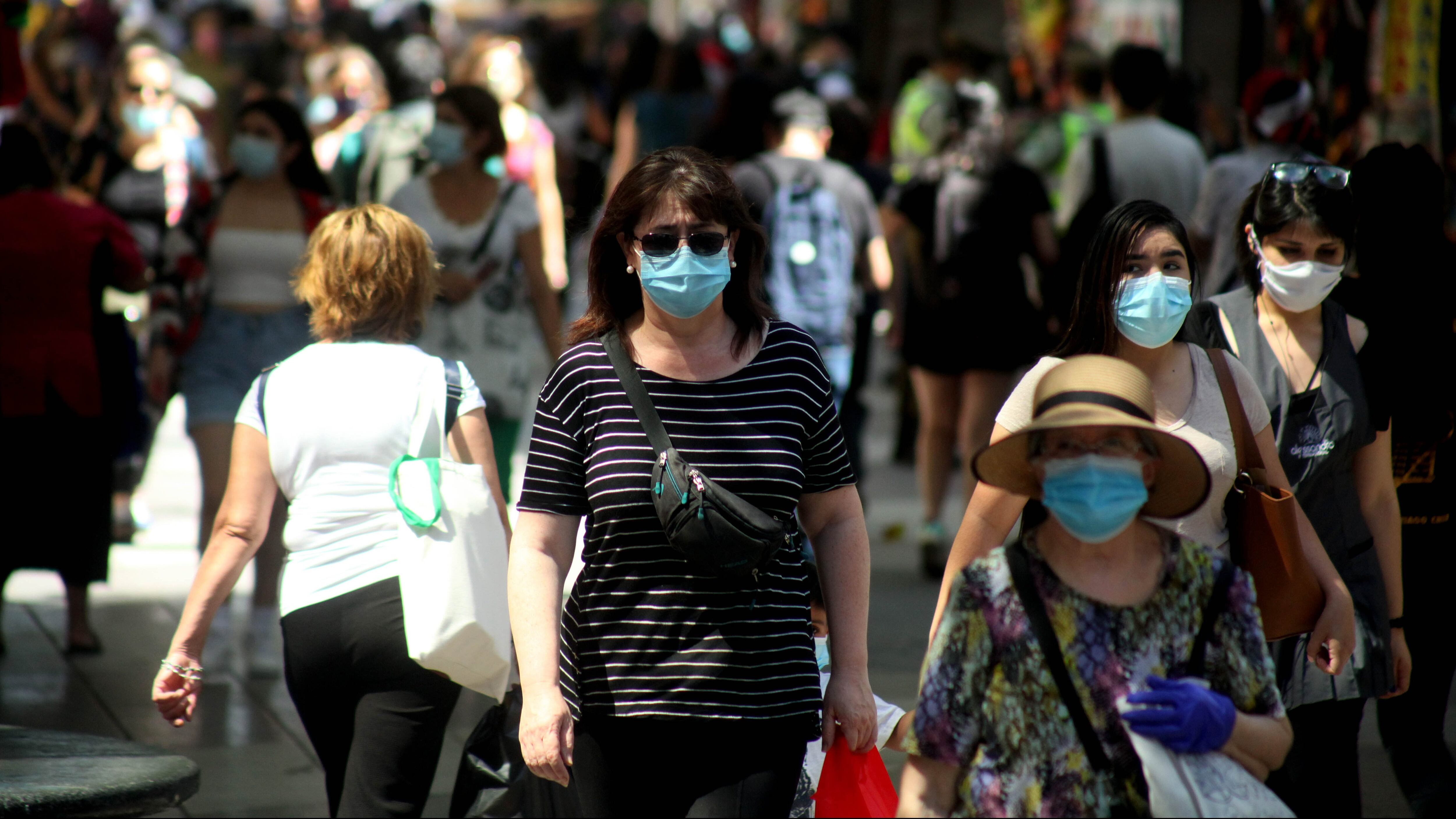 Calles. Coronavirus. Aumento de casos Covid-19 en Santiago, Chile