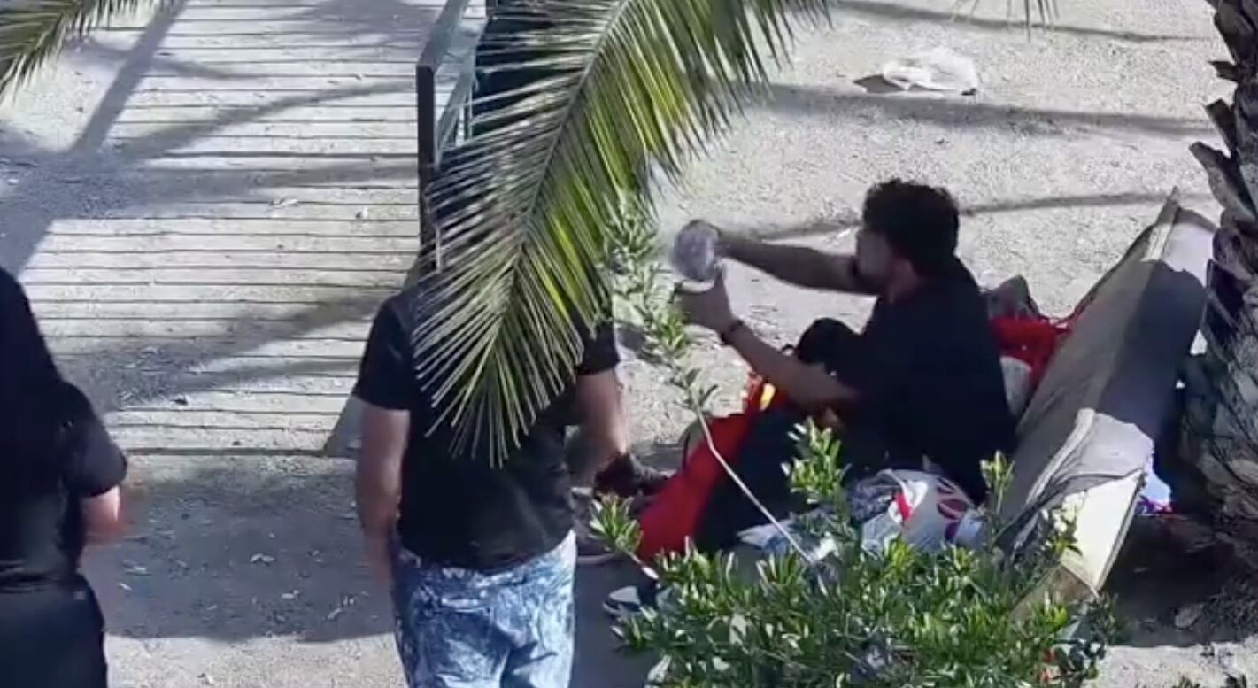 Detienen a seis “peloteros” que lanzaban drogas y armas hacia la cárcel Santiago 1