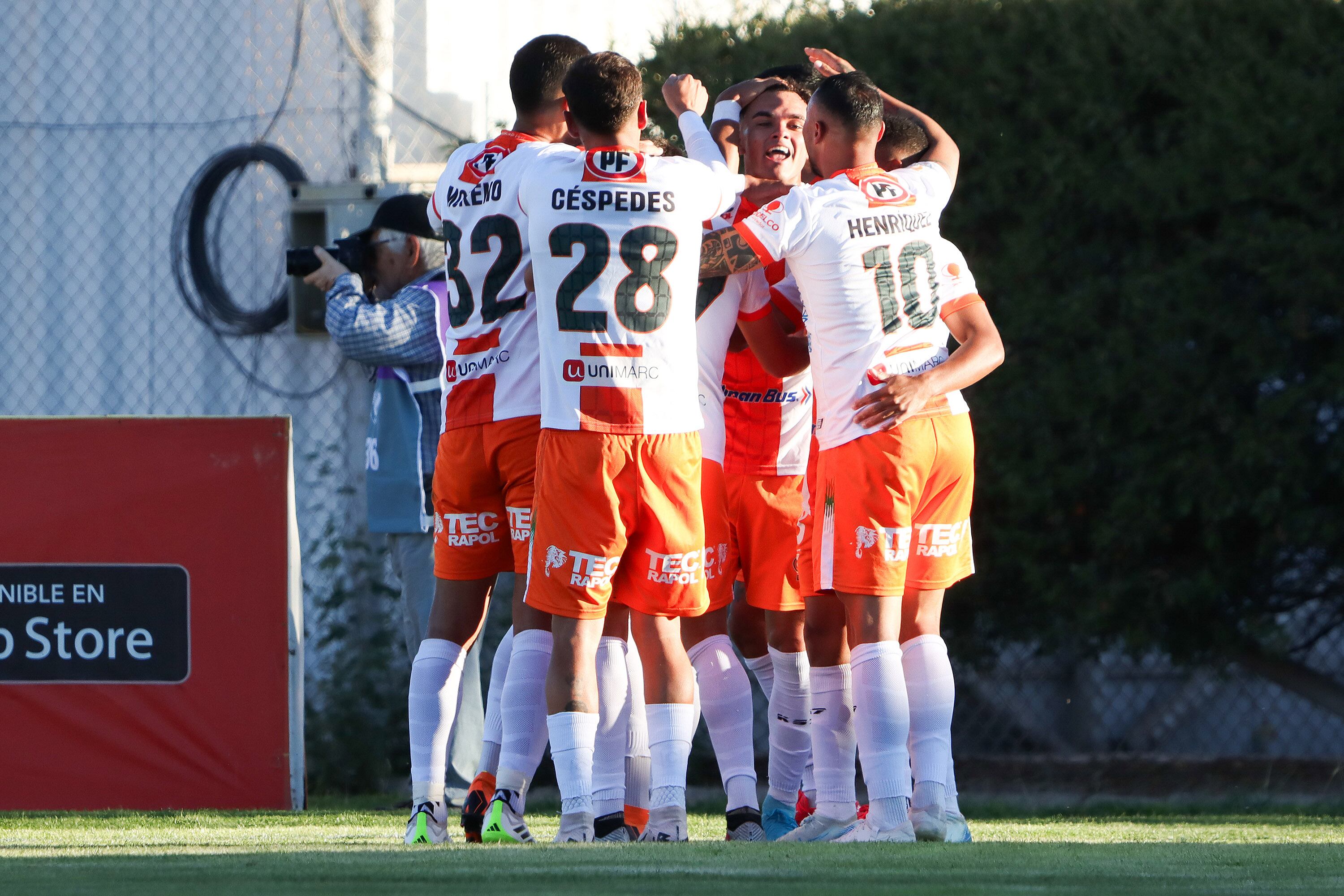 Cobresal dejó los tres puntos en El Salvador ante Huachipato
