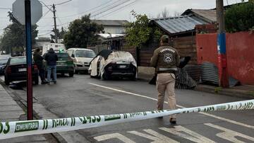 Dos víctimas son menores de edad: incendio consume una casa y deja seis personas fallecidas en Renca