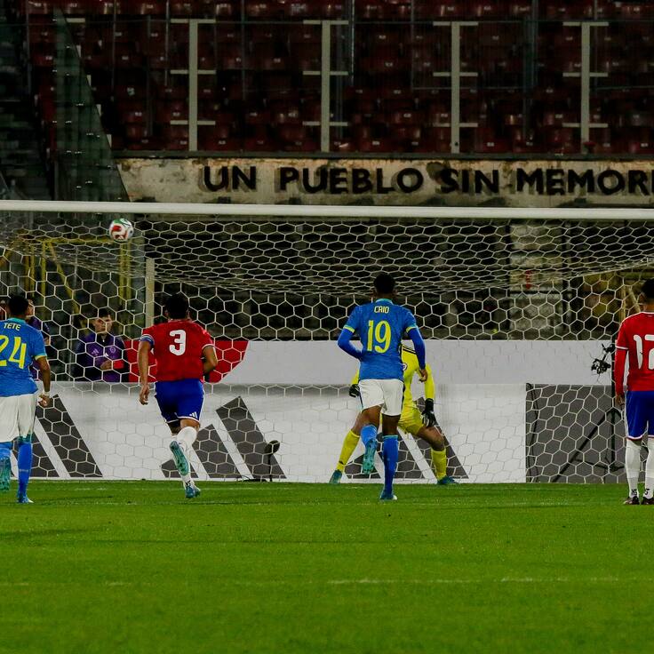 El impresionante penal con que La Roja Sub 20 perdió ante Brasil en duelo amistoso
